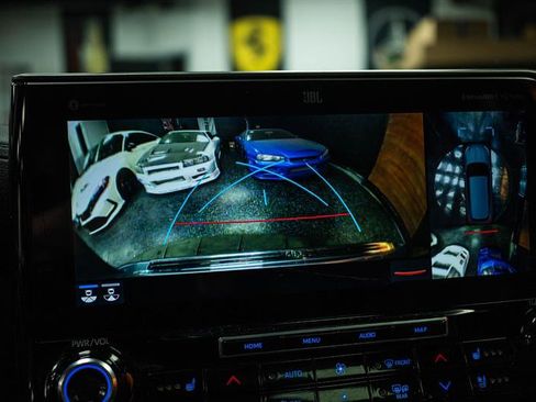 Used 2022 Toyota Highlander Limited image 23