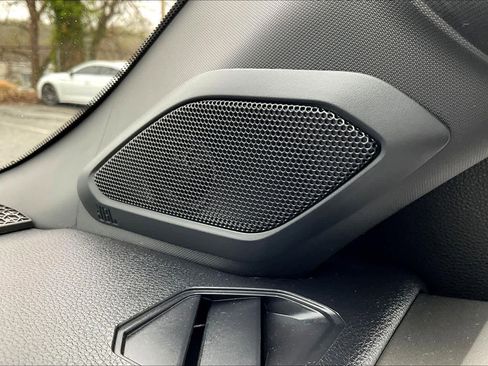 Used 2025 Toyota Tundra Limited image 35