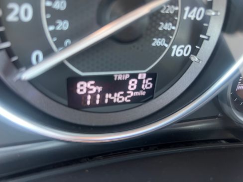 Used 2014 MAZDA MAZDA6 Touring w/ Touring Technology Package FWD image 16