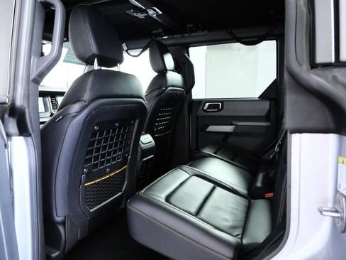 Used 2023 Ford Bronco Badlands AWD/4WD image 13