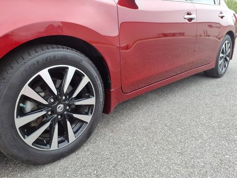 Used 2017 Nissan Altima 2.5 SV FWD image 10