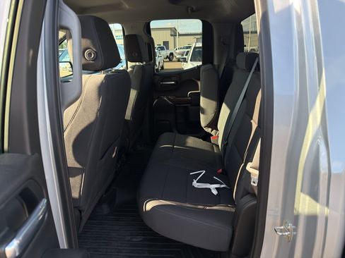 Used 2020 GMC Sierra 1500 Elevation w/ Elevation Value Package AWD/4WD image 9