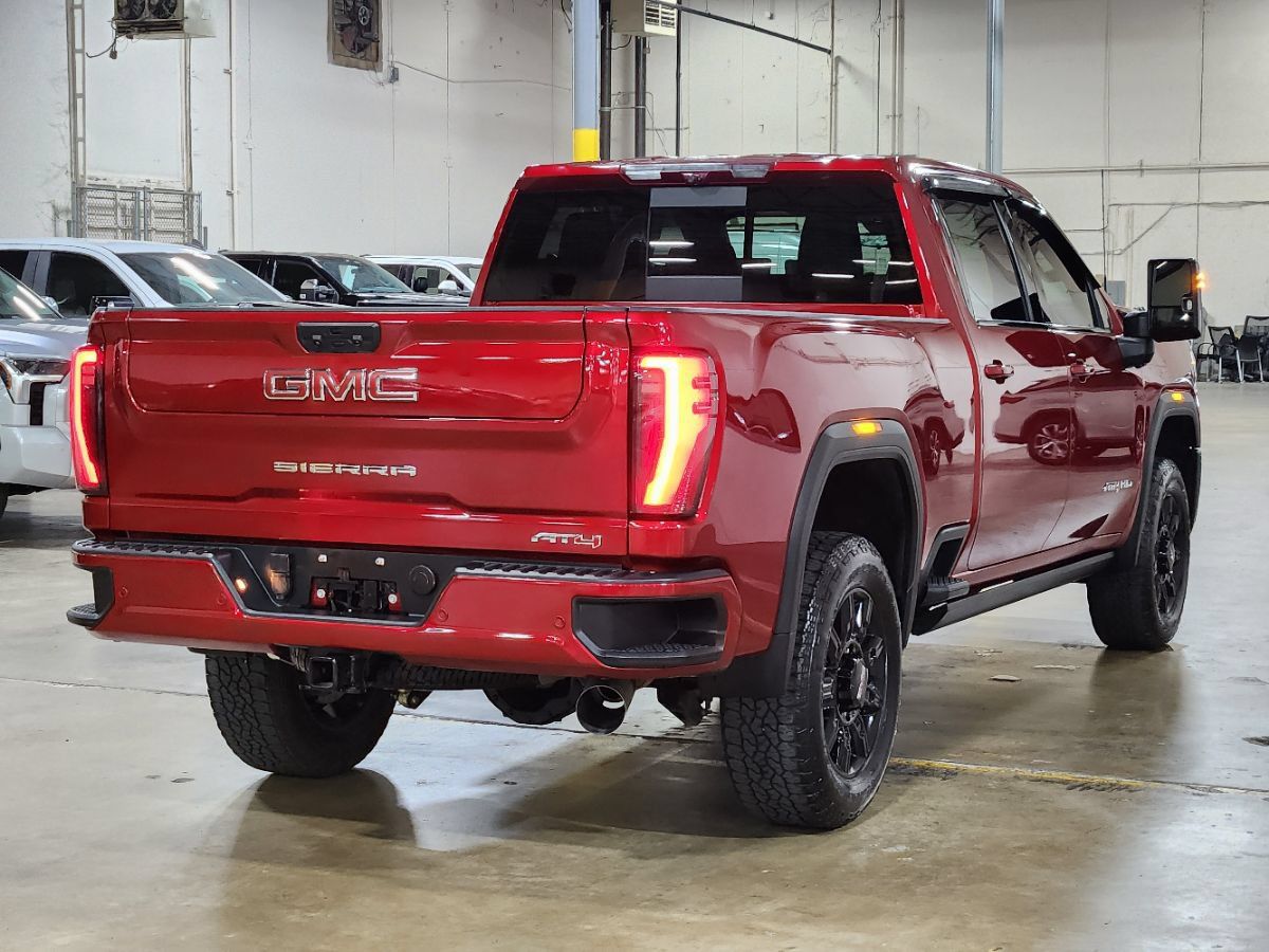 Used 2024 GMC Sierra 2500 AT4 w/ AT4 Premium Plus Package AWD/4WD image 8