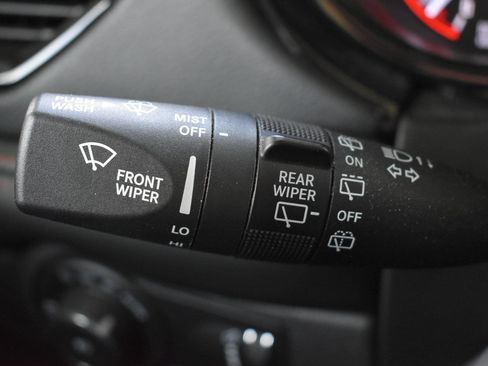 Used 2023 Dodge Durango R/T AWD/4WD image 25