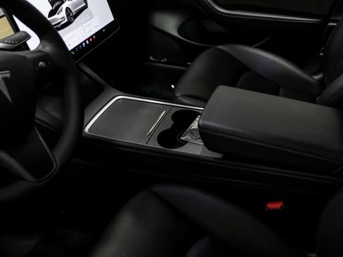 Used 2023 Tesla Model 3 Standard Range RWD image 24