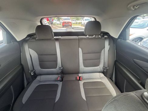 Used 2025 Chevrolet TrailBlazer LT FWD image 36