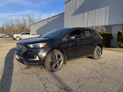 Used 2021 Ford Edge ST image 8