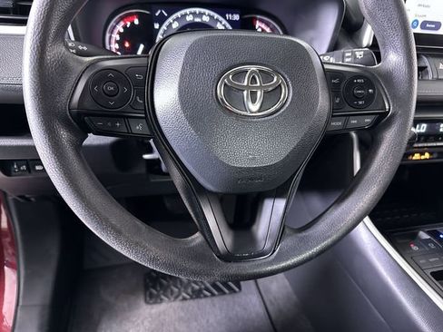 Used 2023 Toyota RAV4 XLE image 21