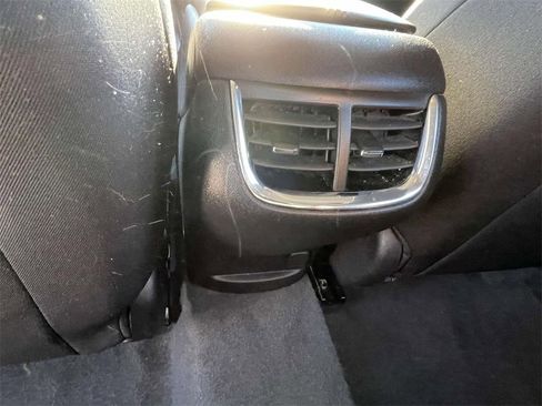 Used 2024 Chevrolet Malibu LT image 15