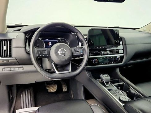 Used 2023 Nissan Pathfinder SL w/ SL Premium Package AWD/4WD image 12