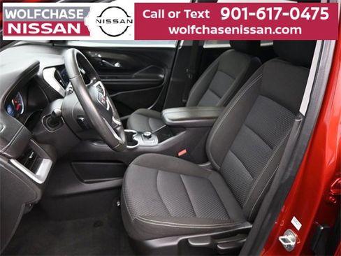 Used 2023 GMC Terrain SLE image 19