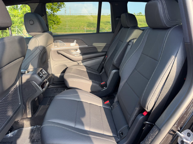 New 2027 Mercedes-Benz GLS 450 4MATIC image 20