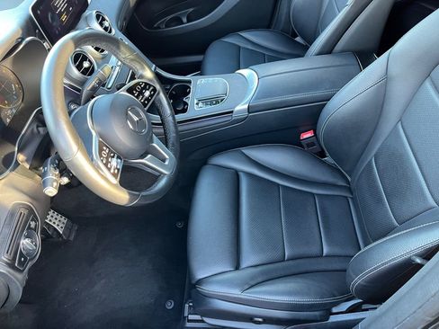 Certified 2022 Mercedes-Benz GLC 300 4MATIC w/ AMG Line image 9