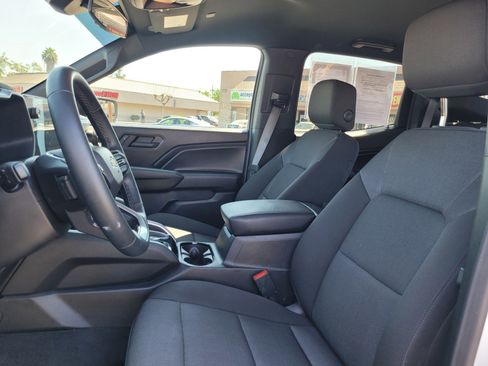 Used 2026 Chevrolet Colorado W/T w/ WT Custom Package image 10