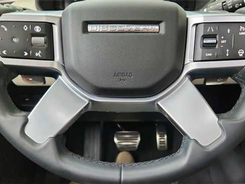 Used 2024 Land Rover Discovery Dynamic SE image 43