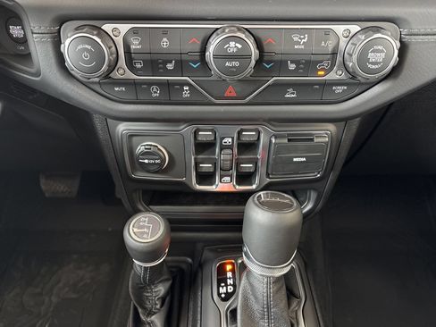 New 2026 Jeep Gladiator Sport AWD/4WD image 23