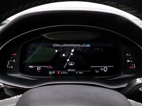 Used 2022 Audi RS Q8 image 34