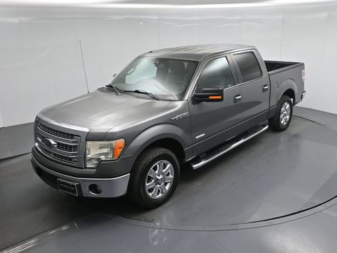 Used 2013 Ford F150 XLT w/ Luxury Equipment Group RWD image 31