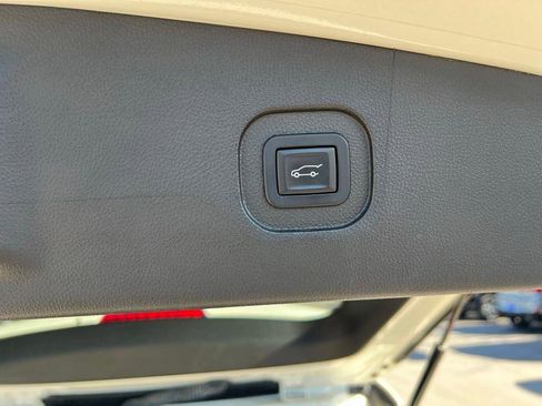 Used 2014 Chevrolet Equinox LTZ image 26