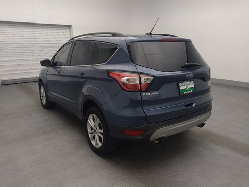Used 2018 Ford Escape SE FWD image 5