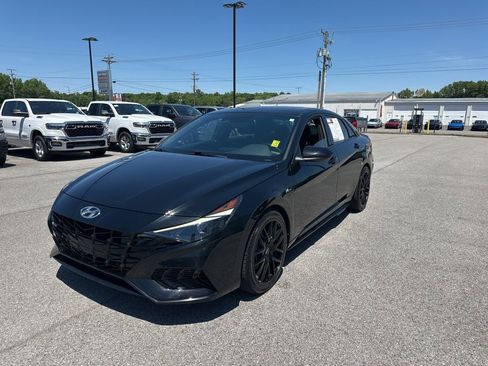 Used 2023 Hyundai Elantra N Line w/ Preferred Accessory Package FWD image 4