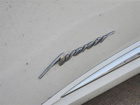 Used 2023 Buick Envision Avenir image 12