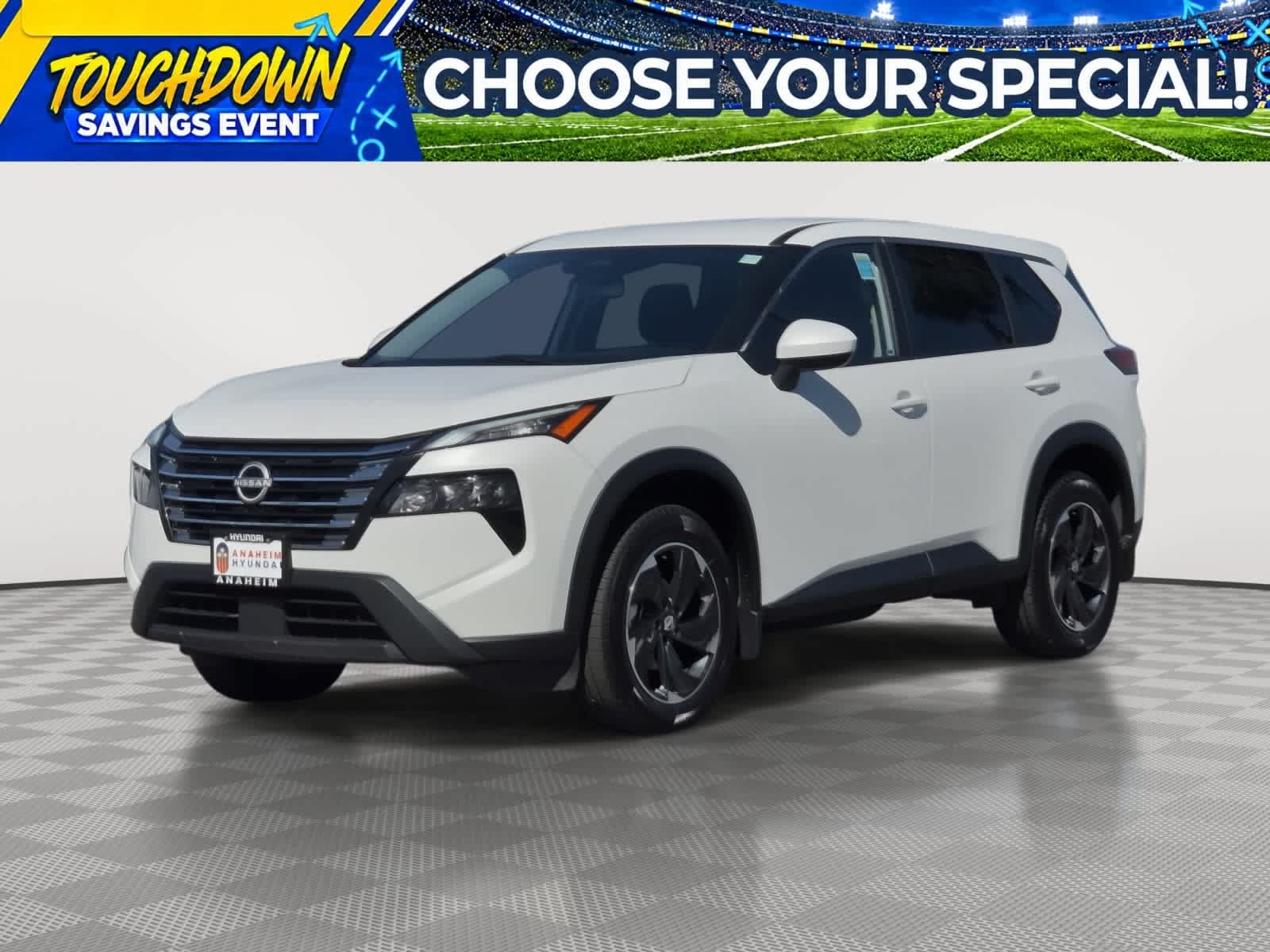 Used 2025 Nissan Rogue SV AWD/4WD image 1