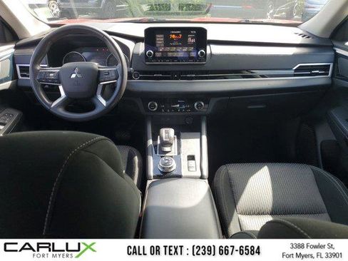 Used 2022 Mitsubishi Outlander ES image 16