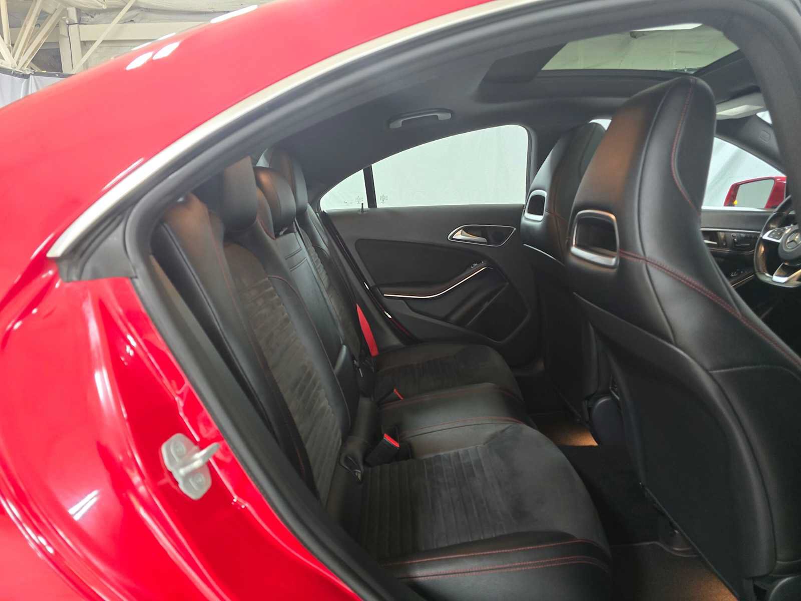 Used 2015 Mercedes-Benz CLA 250 4MATIC image 12