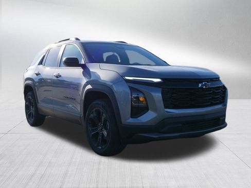 New 2026 Chevrolet Equinox LT w/ Convenience Package II image 9
