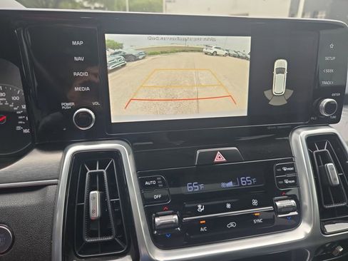 Used 2021 Kia Sorento SX FWD image 13