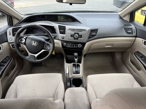 Used 2012 Honda Civic LX image 9