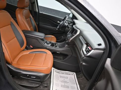 Used 2020 GMC Acadia AT4 image 8