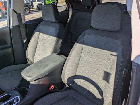 Used 2022 Chevrolet Equinox LT image 14