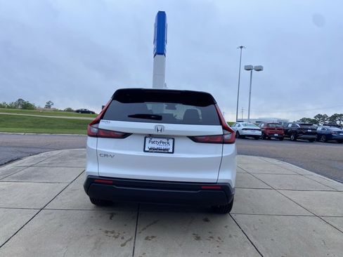 Used 2026 Honda CR-V EX image 10