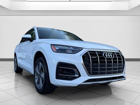 Used 2023 Audi Q5 2.0T Premium w/ Convenience Package AWD/4WD image 7