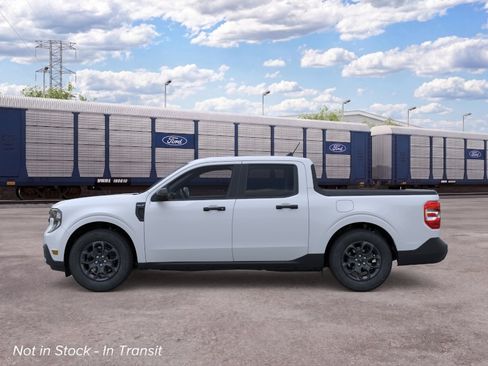 New 2026 Ford Maverick XLT AWD/4WD image 3