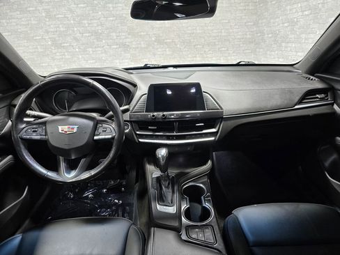 Used 2020 Cadillac CT4 Luxury w/ Cold Weather Package RWD image 35