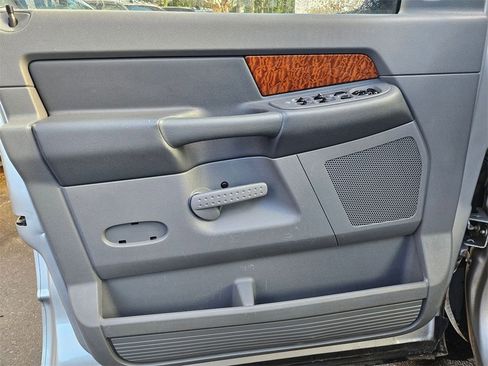 Used 2006 Dodge Ram 3500 Truck SLT w/ Protection Group image 11
