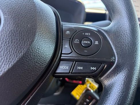 Certified 2023 Toyota Corolla LE FWD image 28