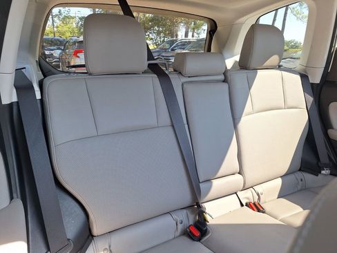 Used 2017 Subaru Forester 2.5i Limited image 28