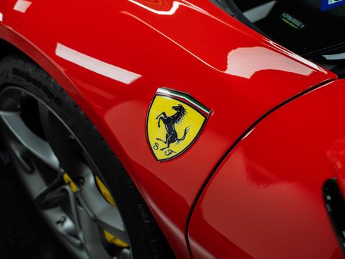 Used 2021 Ferrari SF90 Stradale image 10