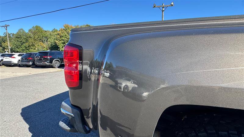 Used 2015 Chevrolet Silverado 3500 High Country w/ Duramax Plus Package AWD/4WD image 31