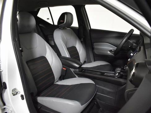 Certified 2024 Nissan Kicks SR w/ SR Premium Package image 34