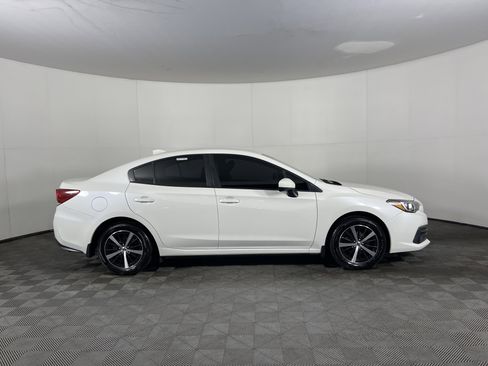 Used 2020 Subaru Impreza Premium image 5