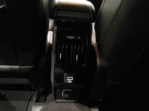 Used 2024 Jeep Compass Latitude AWD/4WD image 19