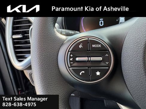 New 2025 Kia Soul LX image 13