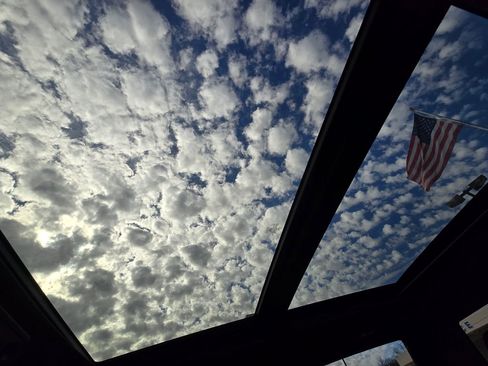 Used 2022 Ford F350 King Ranch w/ Tremor Off-Road Package image 34