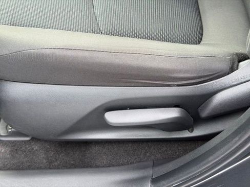 Used 2023 Toyota RAV4 LE image 22