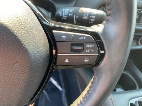 Used 2024 Honda HR-V Sport image 17